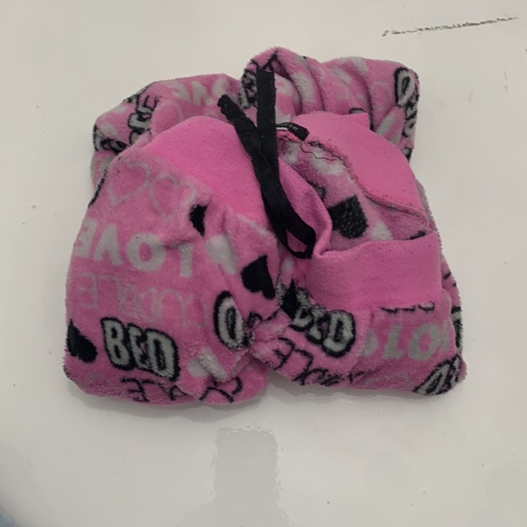 Pink Y2K 2000s pajamas - Picture 3 of 3